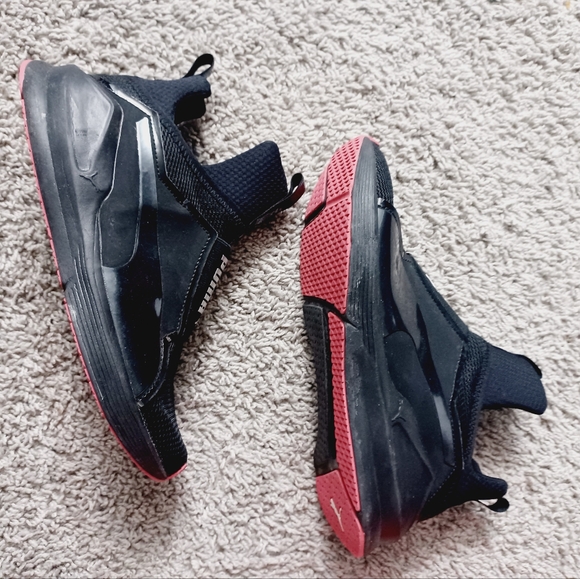 Puma Fierce Core Cross Trainer Sneakers - Picture 2 of 7